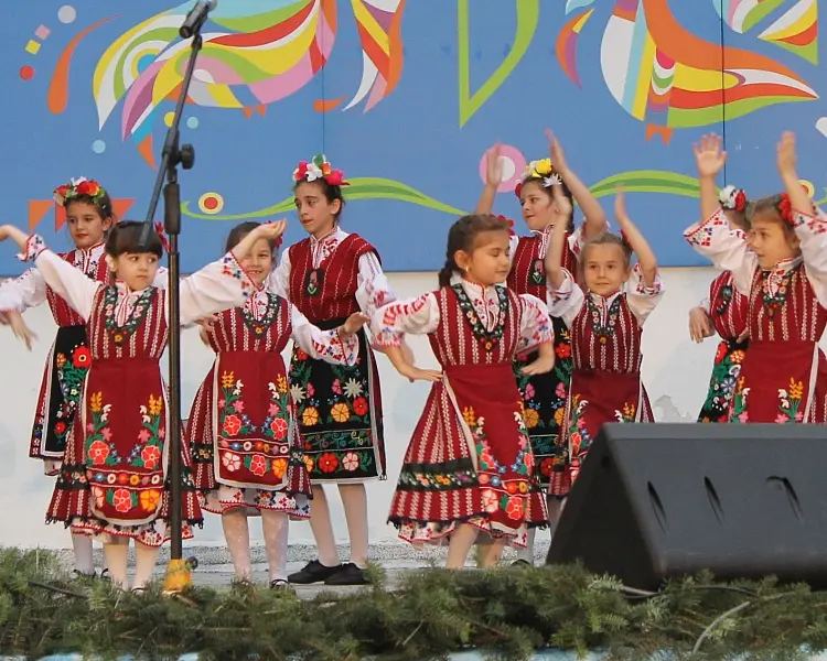 Фолклорни празници "Славееви нощи" 2026